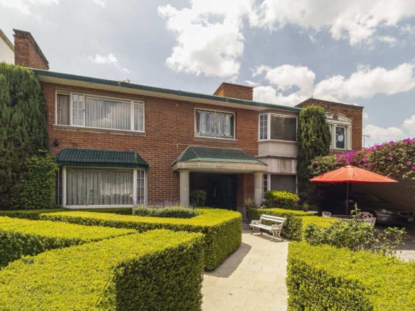 Casa en venta en Bosques de las Lomas