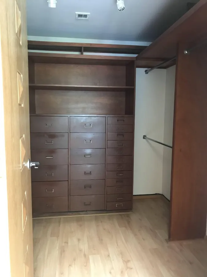 CASA EN VENTA O RENTA EN BOSQUES DE LAS LOMAS