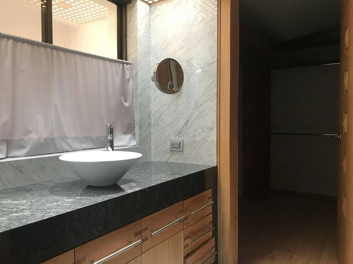 CASA EN VENTA O RENTA EN BOSQUES DE LAS LOMAS