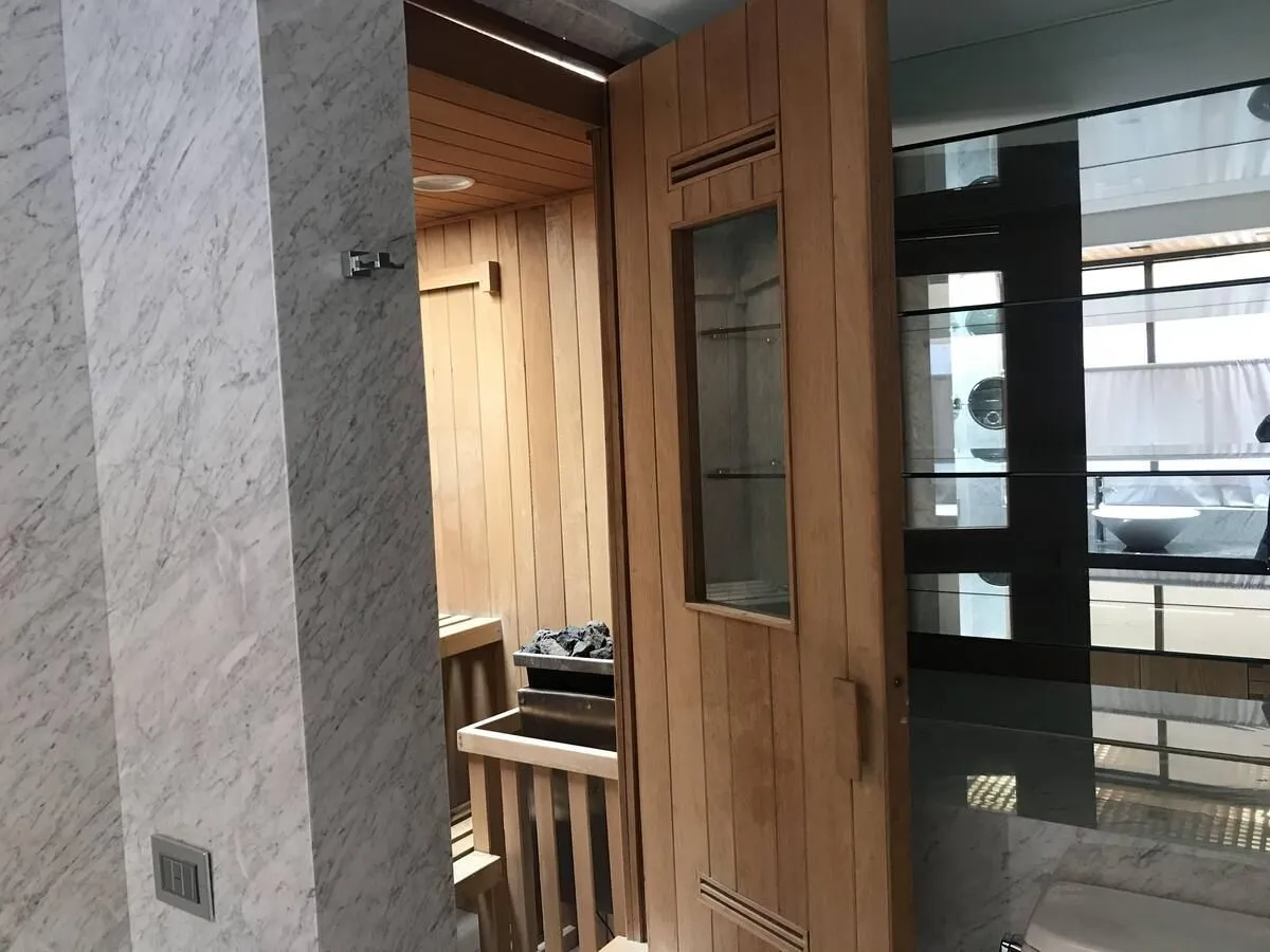 CASA EN VENTA O RENTA EN BOSQUES DE LAS LOMAS