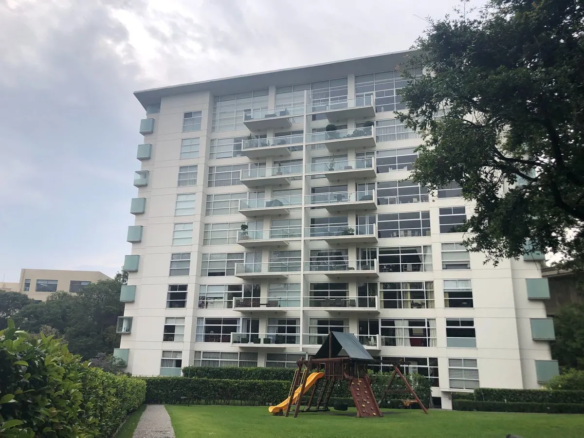 Departamento en venta Lomas Country